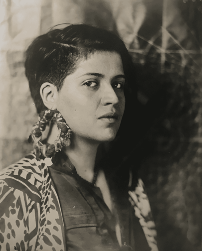 Yasi Alipour